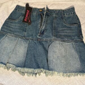 ROMWE Women's Denim Skirt with Frayed Hem NWT